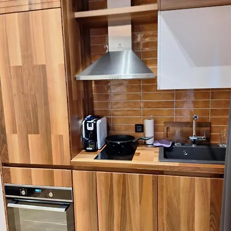 Apartmanhotel Ib Poljice *